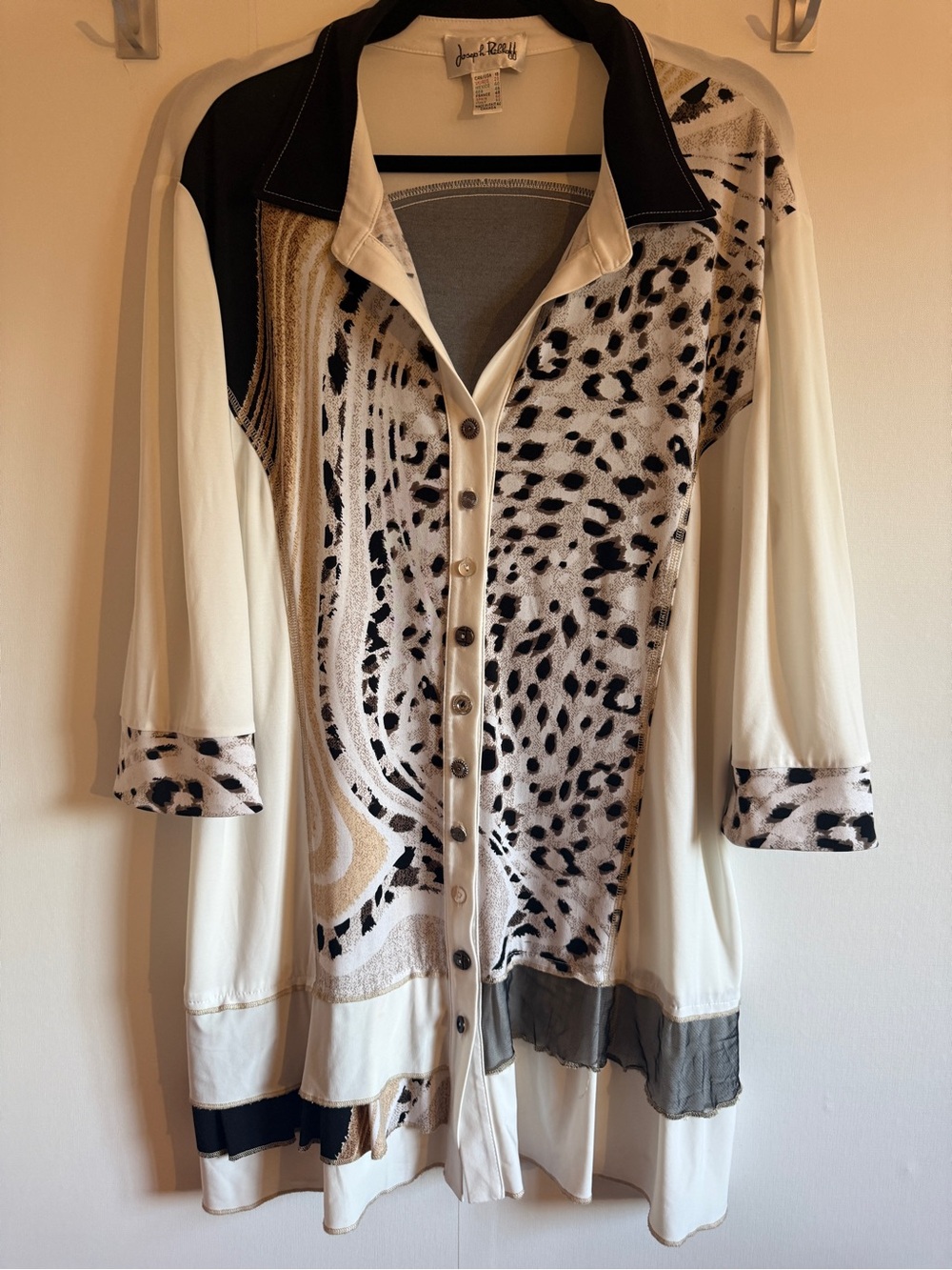 Joseph Ribkoff Animal Print Mesh Hem Tunic Blouse Size 18 Made in Canada